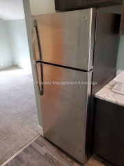 1 Bedroom Apartment, Private Entrance, Steps from Downtown Ferndale!