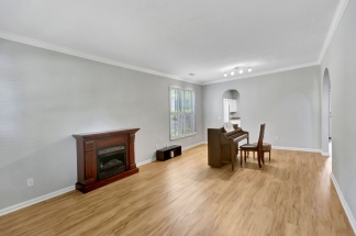 Enjoy the best of Mt Pleasant living in Charleston National