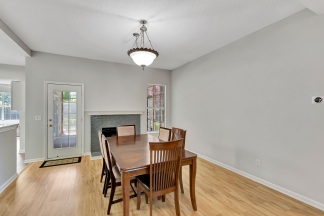 Enjoy the best of Mt Pleasant living in Charleston National