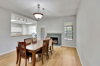 Enjoy the best of Mt Pleasant living in Charleston National