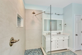 Enjoy the best of Mt Pleasant living in Charleston National