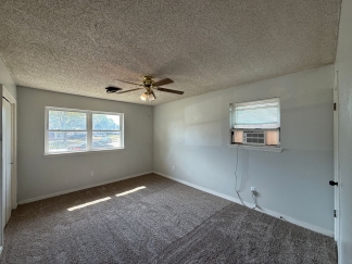 Available for Showing Now! Flexible Lease Term 9 to 18 Month Offer!! ***SPECIAL 50% OFF 1ST FULL MONTH'S RENT*** HUGE LOT ~ ALMOST 1/3 ACRE ~ Close proximity to OU Campus