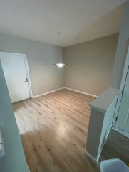 Spacious 1 Bedroom Sunnyvale Condo! Open Living Ground Level Unit!