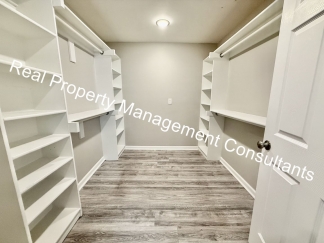 Stylishly Updated 3-Bedroom, 3-Bath Home – Move-In Ready!