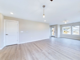 Stunning Newly Built 2 BR 2.5 BA Townhome in Beautiful Yorktown