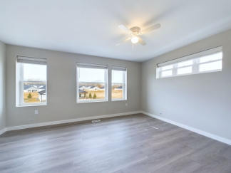 Stunning Newly Built 2 BR 2.5 BA Townhome in Beautiful Yorktown
