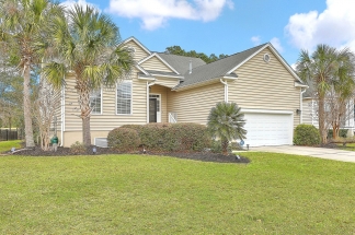 FULLY FURNISHED Mount Pleasant Home! 6-9 month lease available!