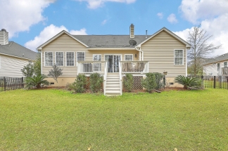 FULLY FURNISHED Mount Pleasant Home! 6-9 month lease available!