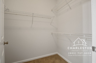 1213 Rosewood Ln - Available 7/15