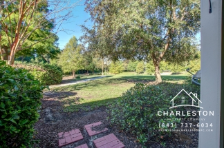 1213 Rosewood Ln - Available 7/15