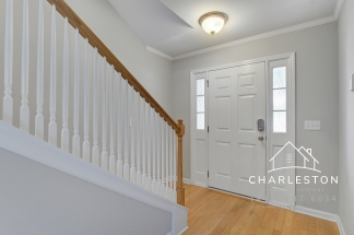 111 Meadowvale Ln - Available Now!