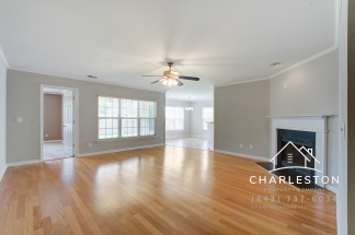 111 Meadowvale Ln - Available Now!