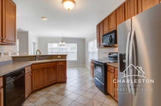 111 Meadowvale Ln - Available Now!