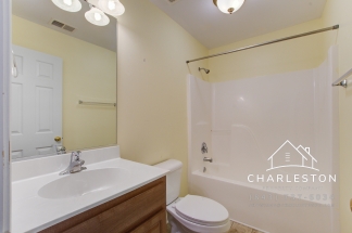 111 Meadowvale Ln - Available Now!