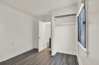 2540-2542 Filbert Street