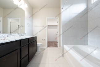 Delightful 4 Bedroom Home in Troy – Ideal Location Between Waco & Temple