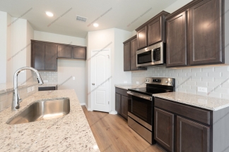 Spacious 4 Bedroom Home in South Temple – Friars Creek Neighborhood