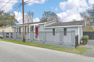 Renovated Home in the Heart of West Ashley!
