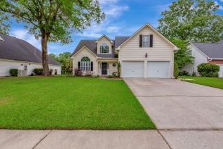 Beautiful Home in The Hamlets