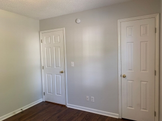 Clayton Ranch, 3 Bedrooms, Large Yard, Apply Now!