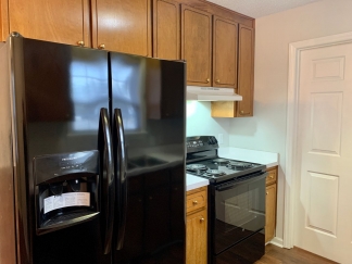 Clayton Ranch, 3 Bedrooms, Large Yard, Apply Now!