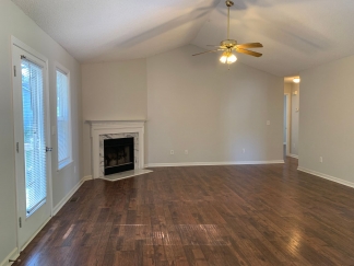 Clayton Ranch, 3 Bedrooms, Large Yard, Apply Now!