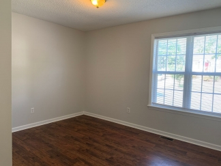 Clayton Ranch, 3 Bedrooms, Large Yard, Apply Now!