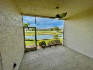 Spacious, first-floor, end-unit condominium for rent in luxurious Heritage Oaks. 2bed, 2bath, den, garage.