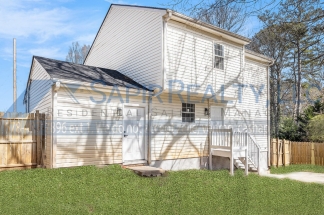 594 Waynes Ct - FREE 55 Smart TV delivered to your doorstep if you move in on or before May 31st