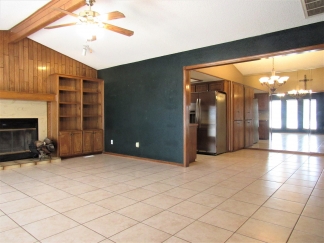 Yukon home for lease!!  3 bed/2 Bathroom with Storm Shelter - Mustang Schools