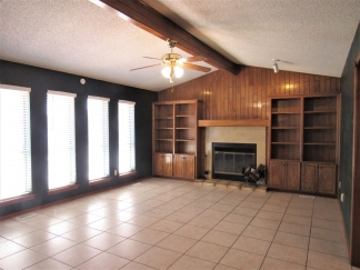 Yukon home for lease!!  3 bed/2 Bathroom with Storm Shelter - Mustang Schools