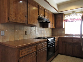 Yukon home for lease!!  3 bed/2 Bathroom with Storm Shelter - Mustang Schools