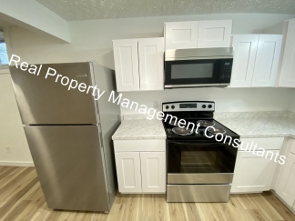 Remodeled 1 Bedroom Utilities Included