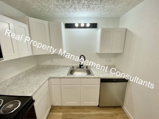 Remodeled 1 Bedroom Utilities Included