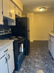 Beautiful Ranch Home In Central Raleigh, Available Now!