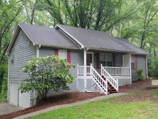 Charming Douglasville Home with Bonus Basement Space!