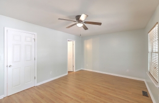 Single Family Home in Archdale!