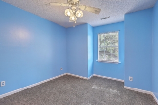 Single Family Home in Archdale!