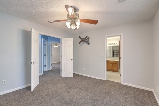 Single Family Home in Archdale!
