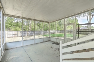 Single Family Home in Archdale!