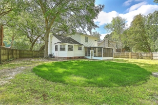 Single Family Home in Archdale!