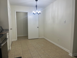North Raleigh Move-In Ready Condo, On Ground Floor With Secluded Patio!