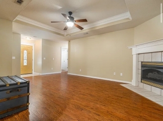 Charming 3Bed House- Apply today!