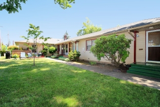 Adorable 1 Bedroom Mt Tabor Apartment