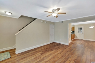 Charming 2BR End Unit Townhome in Prime Location!