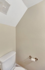 Charming 2BR End Unit Townhome in Prime Location!
