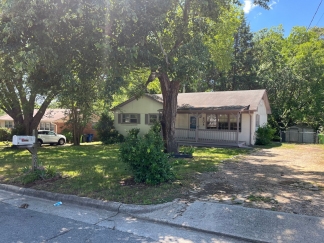 Wonderful Ranch Home In Raleigh, Available Now!