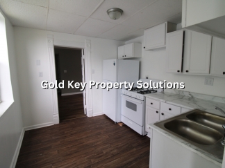 Downtown 3 BR 1 BA Apartment with Water and Sewer Included! (SECTION 8 APPROVED)
