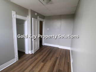 Downtown 3 BR 1 BA Apartment with Water and Sewer Included! (SECTION 8 APPROVED)