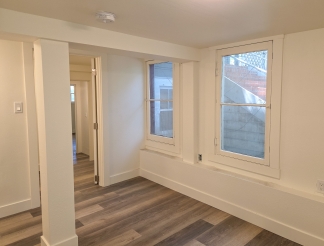 Unit 7Charming 1-Bedroom Apartment in Serene Saratoga Setting ? Available Now!